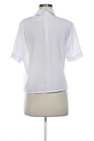 Bluză de femei Unbranded, Mărime M, Culoare Alb, Preț 45,99 Lei