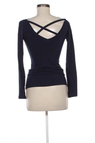 Дамска блуза Victoria Moda, Размер M, Цвят Син, Цена 34,00 лв.