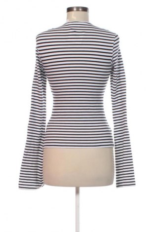 Damen Shirt Weekday, Größe S, Farbe Mehrfarbig, Preis 22,99 €