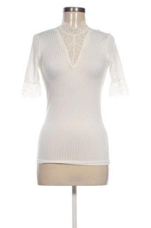 Damen Shirt Y.A.S, Größe S, Farbe Weiß, Preis 13,99 €