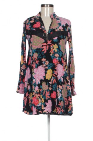 Damen Shirt Zara, Größe XS, Farbe Mehrfarbig, Preis 13,80 €