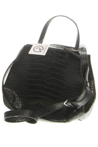Dámska kabelka  Guess, Farba Čierna, Cena  69,75 €