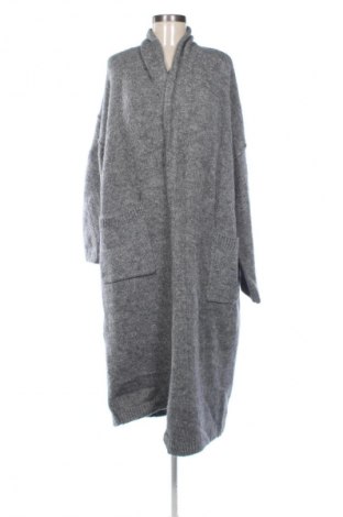 Damen Strickjacke C&A, Größe L, Farbe Grau, Preis 10,99 €