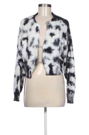 Damen Strickjacke Cropp, Größe M, Farbe Mehrfarbig, Preis 20,97 €