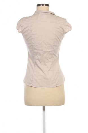 Дамска риза H&M, Размер M, Цвят Бежов, Цена 34,76 лв.