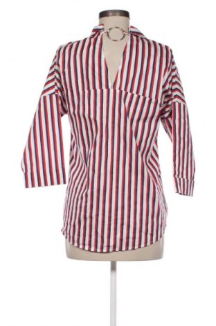 Дамска риза Mohito, Размер M, Цвят Многоцветен, Цена 30,00 лв.