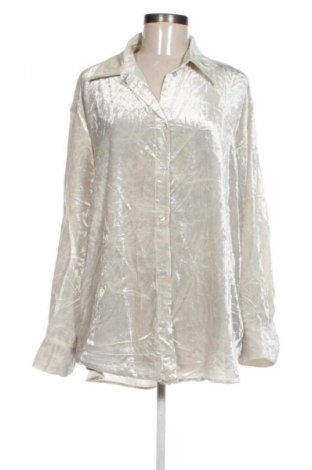 Дамска риза Weekday, Размер M, Цвят Екрю, Цена 16,99 лв.