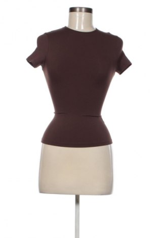 Damen T-Shirt Bershka, Größe S, Farbe Braun, Preis € 15,99