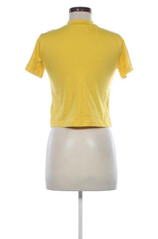 Damen T-Shirt Calvin Klein Jeans, Größe XS, Farbe Gelb, Preis € 17,39