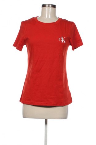 Damen T-Shirt Calvin Klein Jeans, Größe M, Farbe Rot, Preis 51,99 €