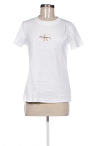 Дамска тениска Calvin Klein Jeans, Размер M, Цвят Бял, Цена 77,99 лв.
