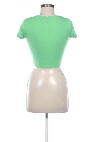 Дамска тениска Fb Sister, Размер XS, Цвят Зелен, Цена 17,10 лв.