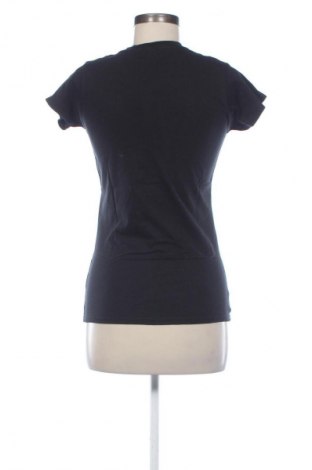 Γυναικείο t-shirt Gildan, Μέγεθος M, Χρώμα Μαύρο, Τιμή 9,00 €