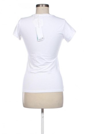 Γυναικείο t-shirt Guess, Μέγεθος S, Χρώμα Λευκό, Τιμή 40,99 €