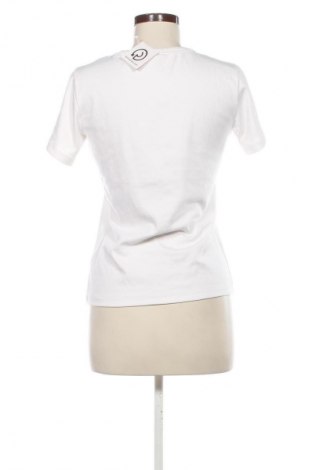 Дамска тениска Hugo Boss, Размер M, Цвят Бял, Цена 162,99 лв.