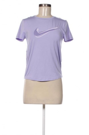 Дамска тениска Nike, Размер XS, Цвят Лилав, Цена 50,99 лв.
