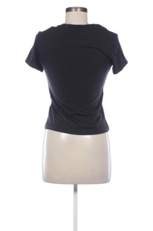 Dámské tričko Nike, Velikost S, Barva Černá, Cena  939,00 Kč