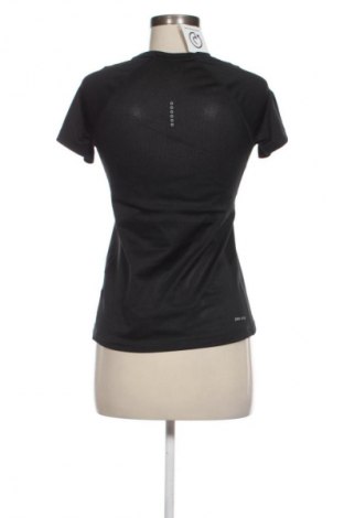 Női póló Nike, Méret S, Szín Fekete, Ár 5 039 Ft