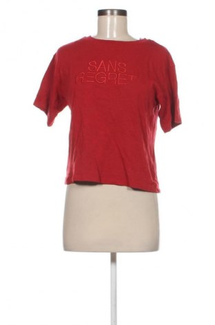 Дамска тениска Stradivarius, Размер XS, Цвят Червен, Цена 17,60 лв.
