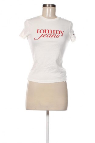 Dámske tričko Tommy Jeans, Veľkosť S, Farba Biela, Cena  46,95 €