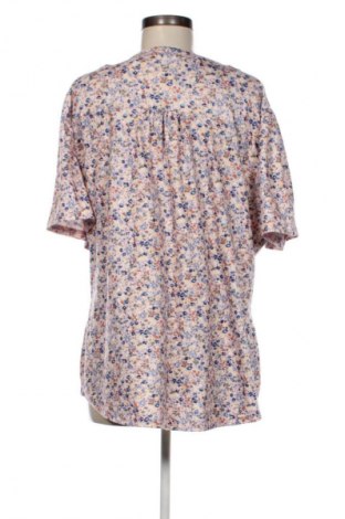 Дамска тениска Unbranded, Размер XXL, Цвят Многоцветен, Цена 19,99 лв.