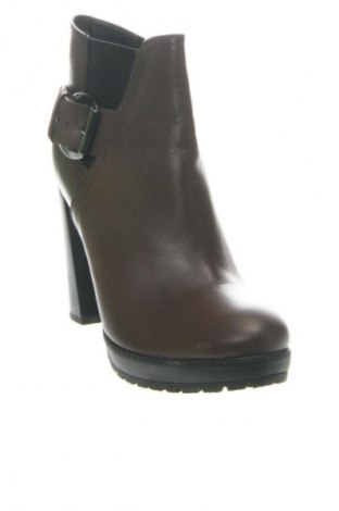 Damen Stiefeletten Alesya, Größe 38, Farbe Braun, Preis 117,99 €