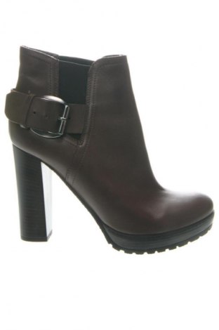 Damen Stiefeletten Alesya, Größe 37, Farbe Braun, Preis 117,99 €