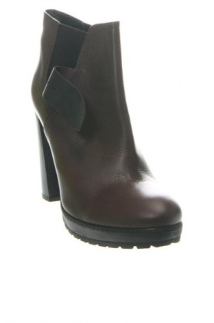 Damen Stiefeletten Alesya, Größe 40, Farbe Braun, Preis 117,99 €