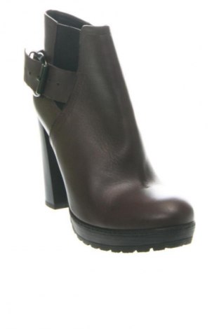 Damen Stiefeletten Alesya, Größe 36, Farbe Braun, Preis 117,99 €