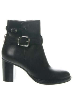 Női bokacsizma Alesya, Méret 39, Szín Fekete, Ár 47 879 Ft