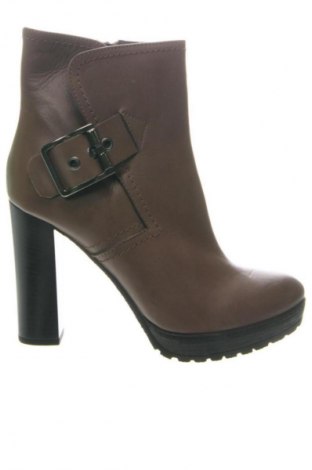 Női bokacsizma Alesya, Méret 37, Szín Barna, Ár 39 059 Ft