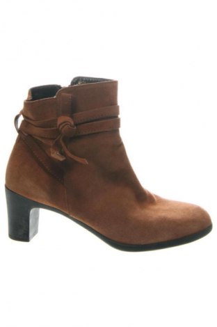 Dámské poltopánky Bata, Veľkosť 38, Farba Hnedá, Cena  50,95 €