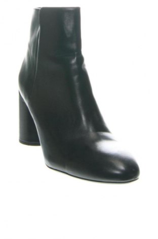 Dámské poltopánky Bershka, Veľkosť 41, Farba Čierna, Cena  23,15 €