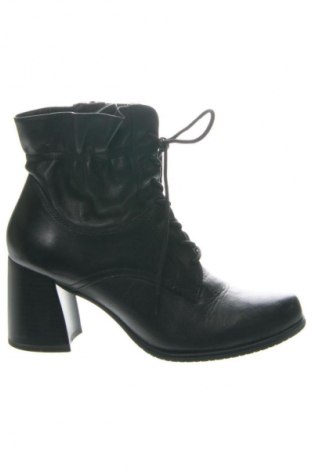 Dámské poltopánky Tamaris, Veľkosť 39, Farba Čierna, Cena  50,95 €