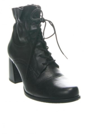 Dámské poltopánky Tamaris, Veľkosť 39, Farba Čierna, Cena  50,95 €