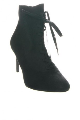 Damen Stiefeletten Tamaris, Größe 39, Farbe Schwarz, Preis 49,99 €