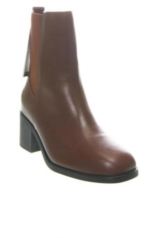 Damen Stiefeletten Tommy Hilfiger, Größe 36, Farbe Braun, Preis 204,99 €