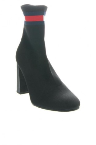 Dámské poltopánky Tommy Jeans, Veľkosť 35, Farba Viacfarebná, Cena  63,43 €