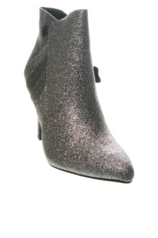 Dámské boty  Unbranded, Velikost 39, Barva Stříbrná, Cena  939,00 Kč