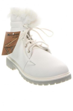 Damen Stiefeletten Xcess, Größe 39, Farbe Weiß, Preis 46,65 €