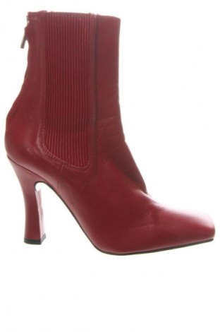 Дамски боти Zara, Размер 37, Цвят Червен, Цена 61,99 лв.