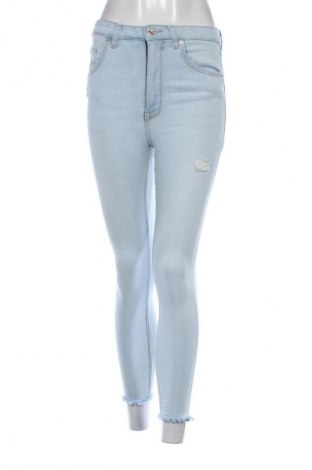 Γυναικείο Τζίν Bershka, Μέγεθος S, Χρώμα Μπλέ, Τιμή 14,77 €