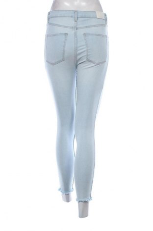Γυναικείο Τζίν Bershka, Μέγεθος S, Χρώμα Μπλέ, Τιμή 14,77 €