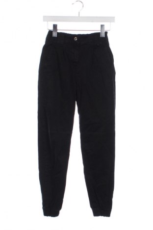 Damskie jeansy Bershka, Rozmiar XXS, Kolor Czarny, Cena 66,39 zł