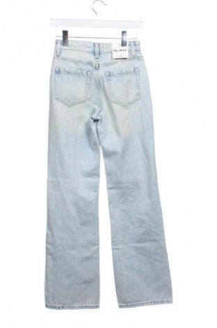 Női farmernadrág Bershka, Méret XXS, Szín Kék, Ár 9 196 Ft