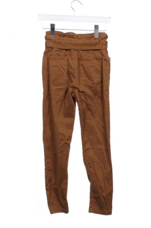 Női farmernadrág Bershka, Méret XS, Szín Barna, Ár 5 800 Ft