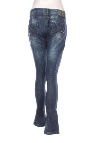 Γυναικείο Τζίν Bershka, Μέγεθος M, Χρώμα Μπλέ, Τιμή 13,99 €