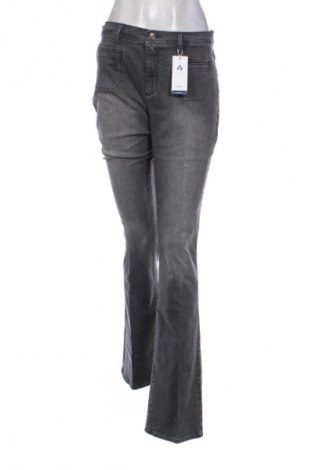 Női farmernadrág Brax, Méret XL, Szín Szürke, Ár 44 009 Ft