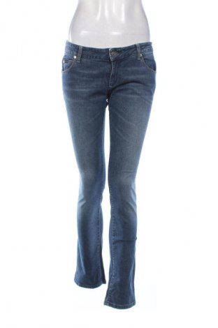 Дамски дънки Calvin Klein Jeans, Размер M, Цвят Син, Цена 68,02 лв.