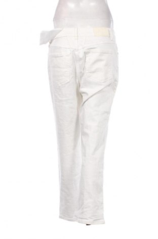 Γυναικείο Τζίν Closed, Μέγεθος S, Χρώμα Λευκό, Τιμή 157,99 €